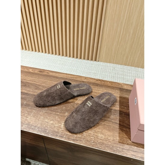 MiuMiu Slippers