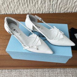 Prada Pumps and ballerinas