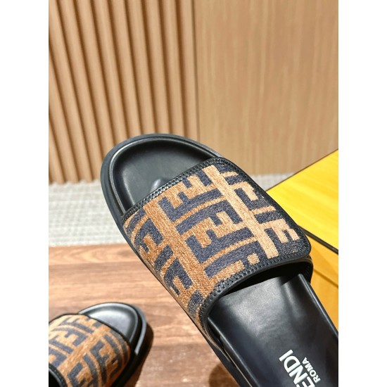 Fendi Slippers and sandals