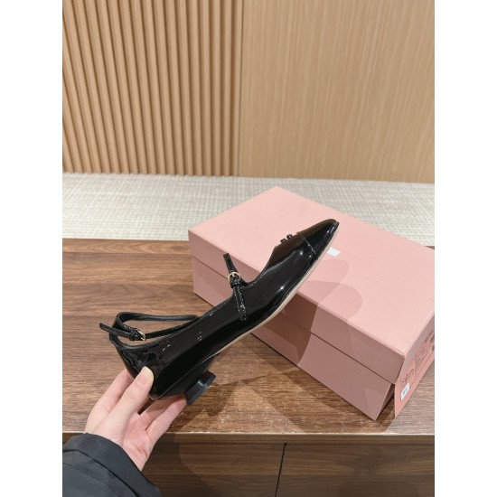 MiuMiu Sandals