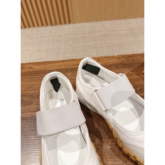 MiuMiu