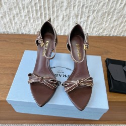 Prada Pumps and ballerinas