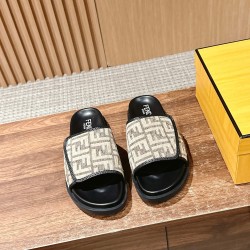 Fendi Slippers and sandals
