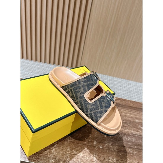 Fendi Slippers and sandals