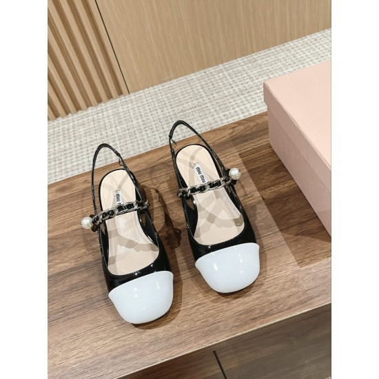 MiuMiu Sandals