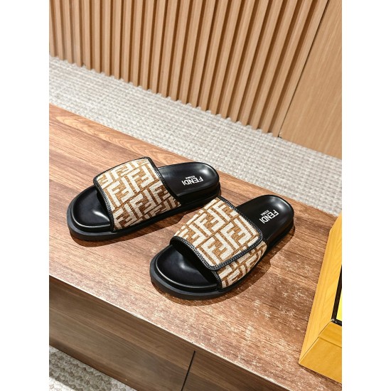Fendi Slippers and sandals