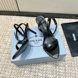 Prada Pumps and ballerinas
