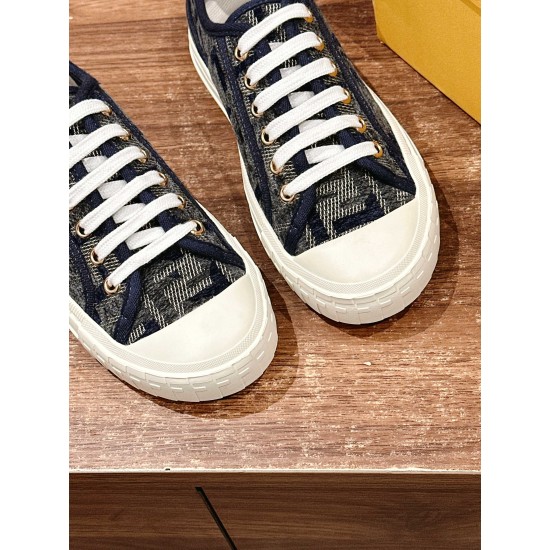 Fendi Sneakers