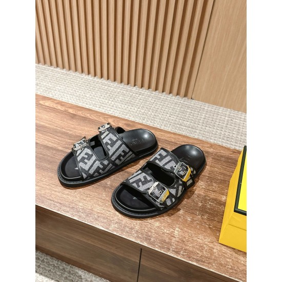 Fendi Slippers and sandals