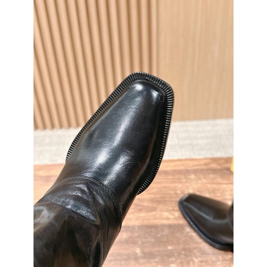 Fendi Boots