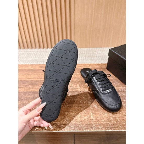 Prada Slippers and mules