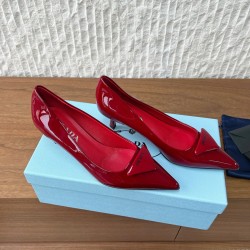 Prada Pumps and ballerinas