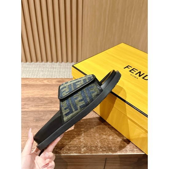 Fendi Slippers and sandals