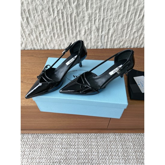 Prada Pumps and ballerinas