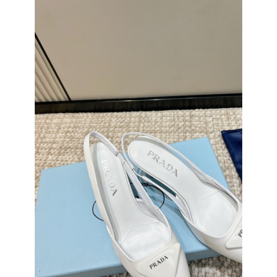 Prada Pumps and ballerinas