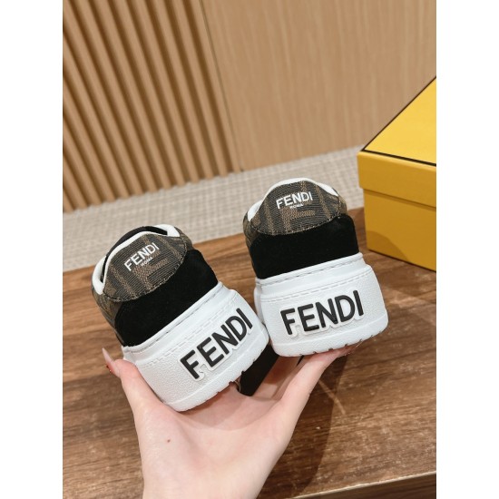 Fendi Sneakers