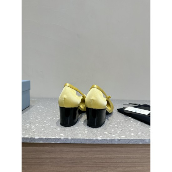Prada Pumps and ballerinas
