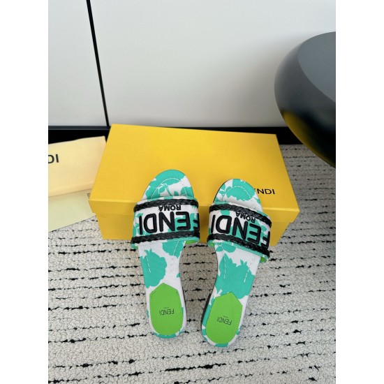Fendi Slippers and sandals