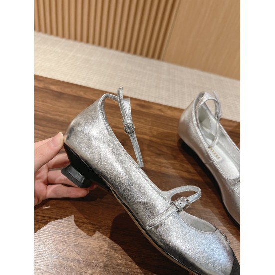 MiuMiu Sandals