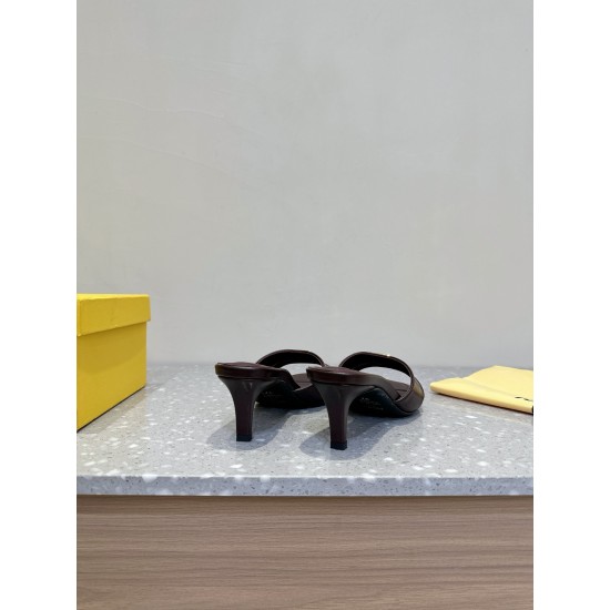 Fendi Slippers and sandals