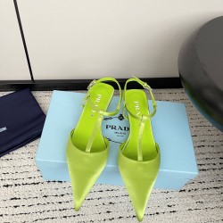 Prada Pumps and ballerinas