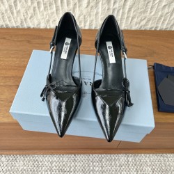 Prada Pumps and ballerinas
