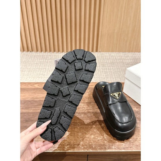 Prada Slippers and mules