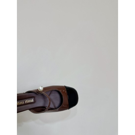 MiuMiu Slippers
