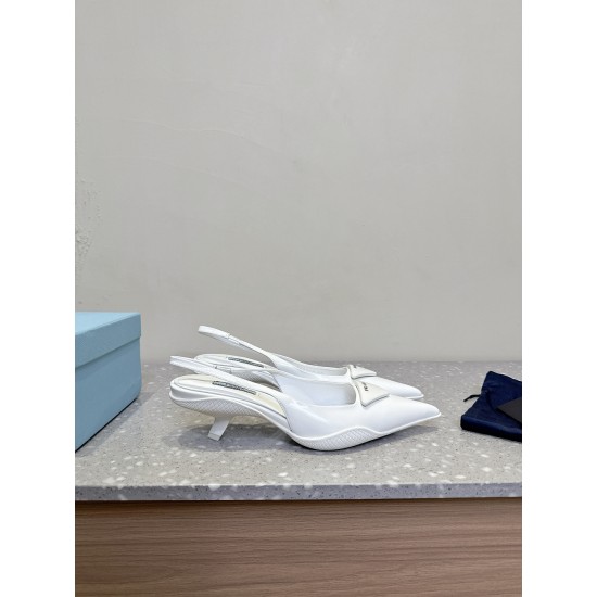Prada Pumps and ballerinas