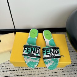 Fendi Slippers and sandals
