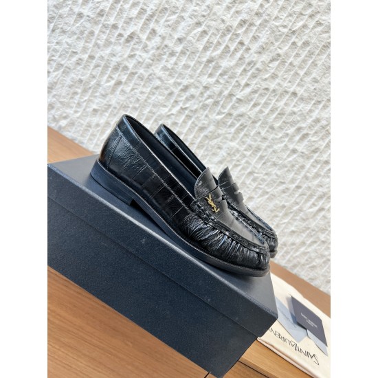 YSL Flats