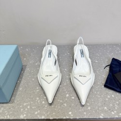 Prada Pumps and ballerinas
