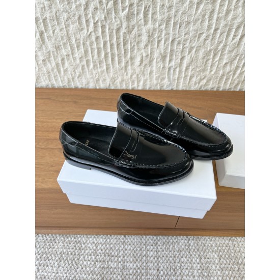 YSL Flats