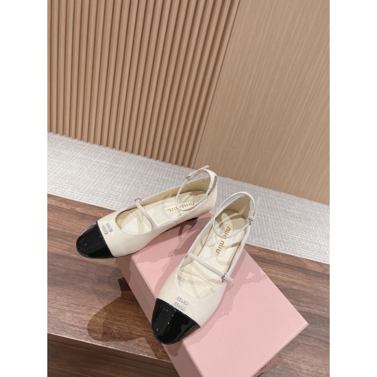 MiuMiu Sandals