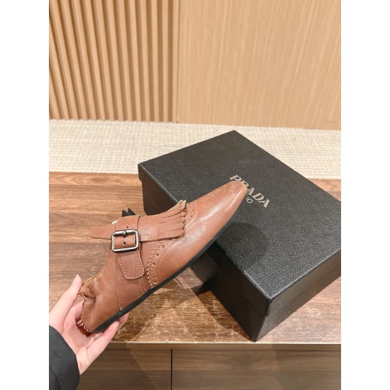 Prada Slippers and mules