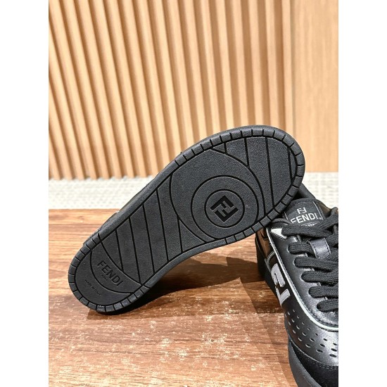 Fendi Sneakers