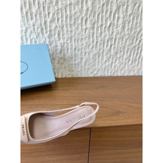Prada Pumps and ballerinas