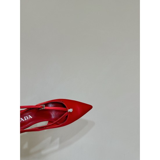 Prada Pumps and ballerinas