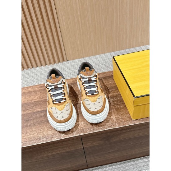Fendi Sneakers