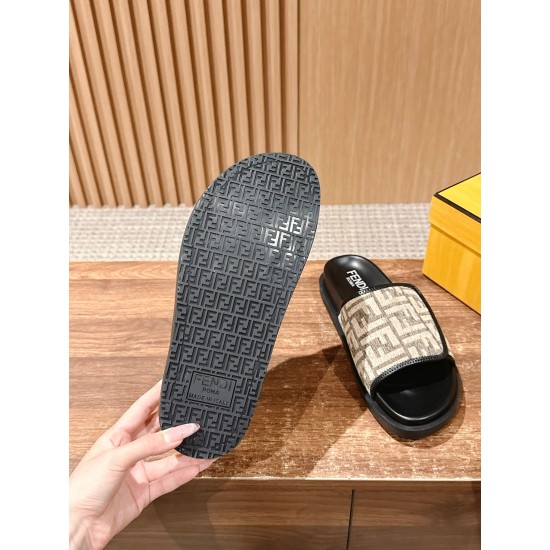 Fendi Slippers and sandals