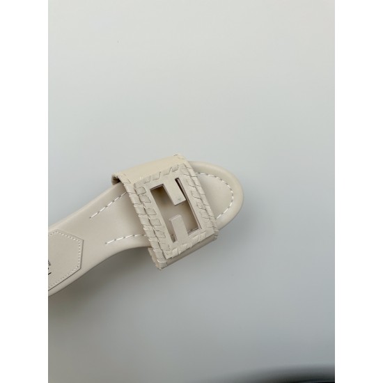 Fendi Slippers and sandals