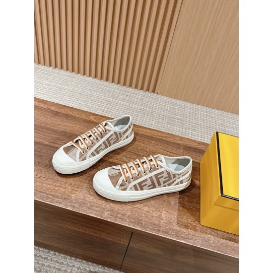 Fendi Sneakers