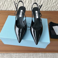 Prada Pumps and ballerinas