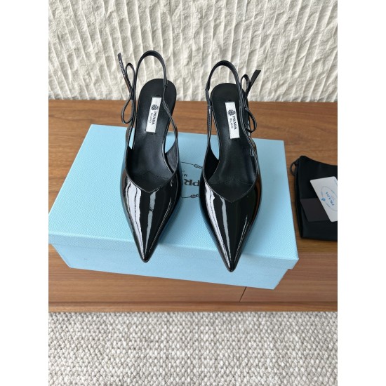 Prada Pumps and ballerinas