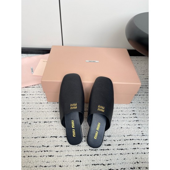 MiuMiu Slippers