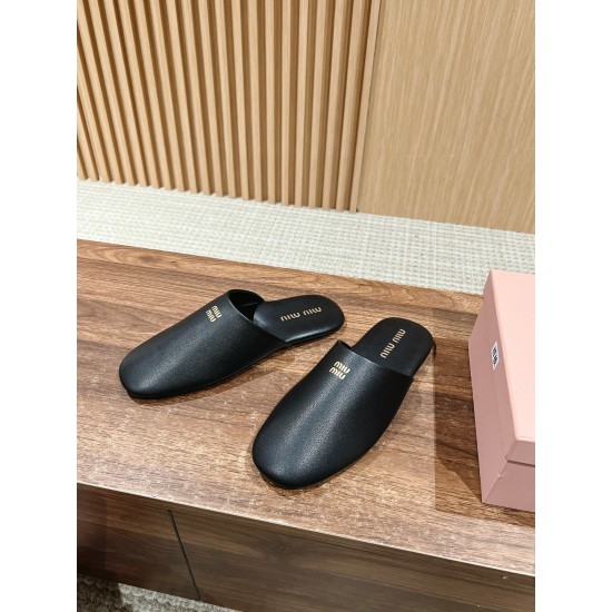 MiuMiu Slippers