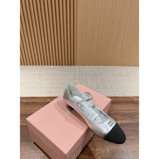 MiuMiu Sandals