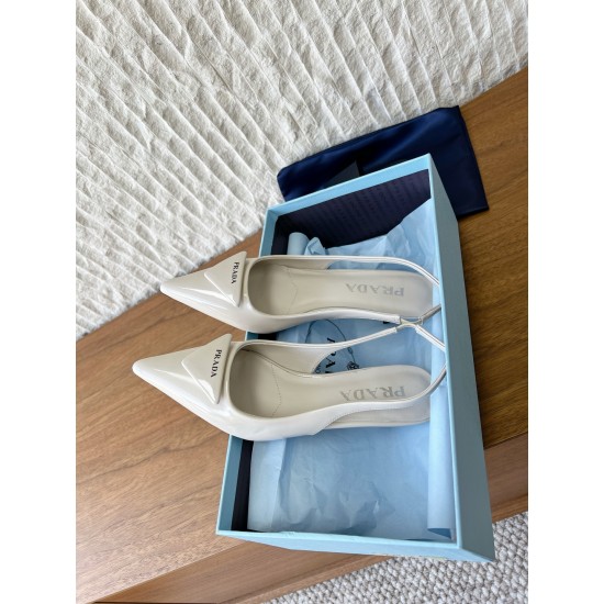 Prada Pumps and ballerinas