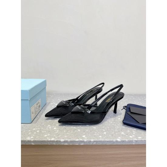 Prada Pumps and ballerinas