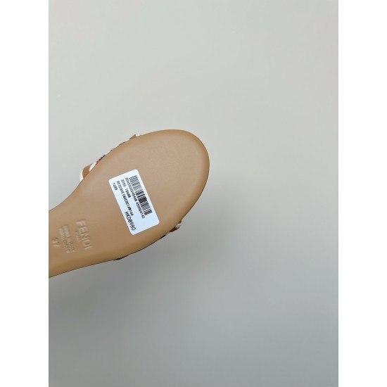 Fendi Slippers and sandals